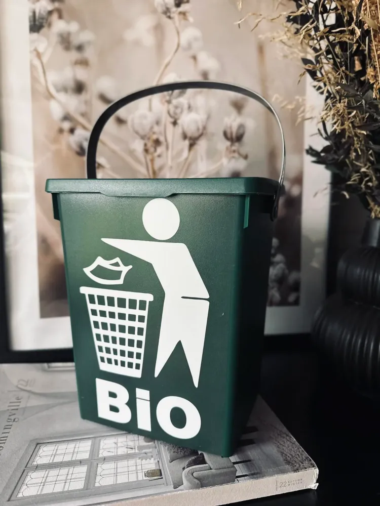 BIO Spand med låg