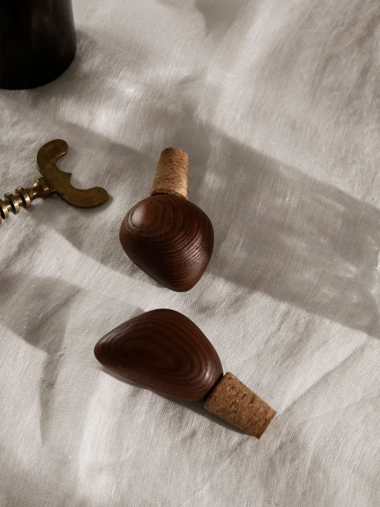 Cairn Wine Stoppers - Set 2 - Dark Brown Ferm Living - DK