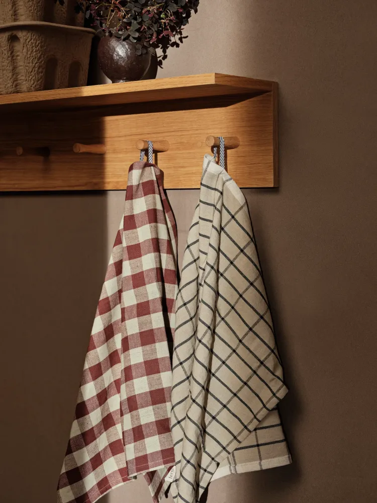Hale Tea Towel - Cinnamon/Grey Green Ferm Living - DK