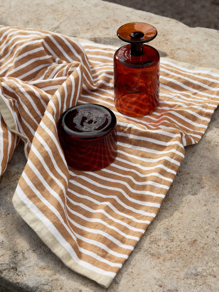 Hale Tea Towel - Golden Brown/Silver Fern Ferm Living - DK