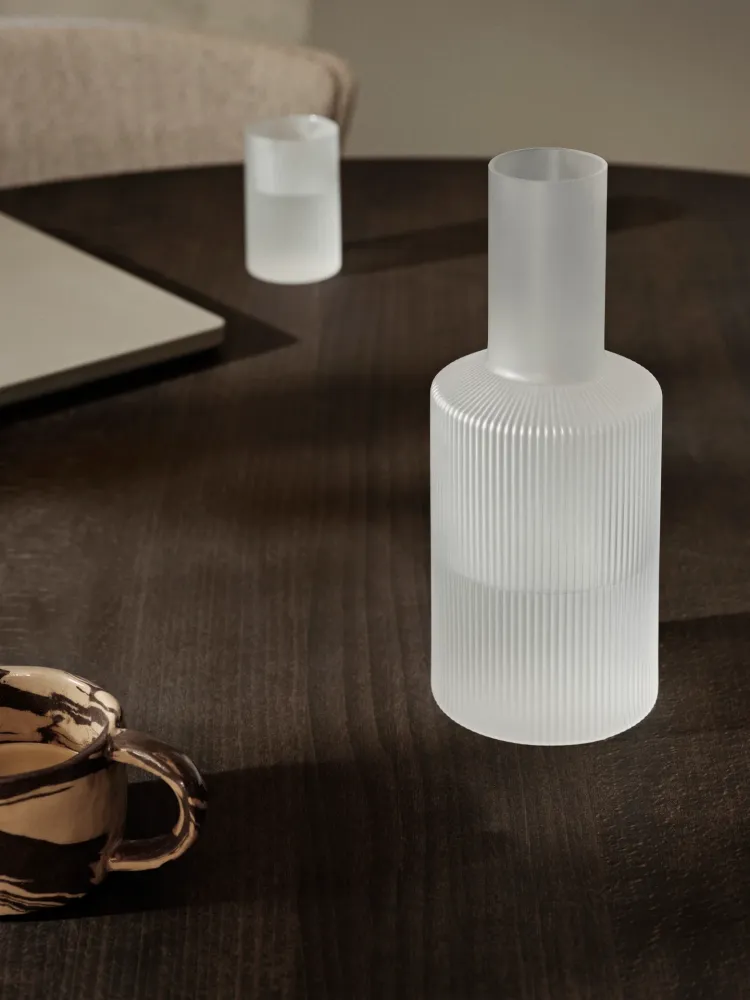 Ripple Carafe - Frosted Ferm Living - DK