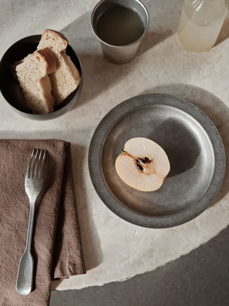 Tumbled Plate - Stainless Steel Ferm Living - DK