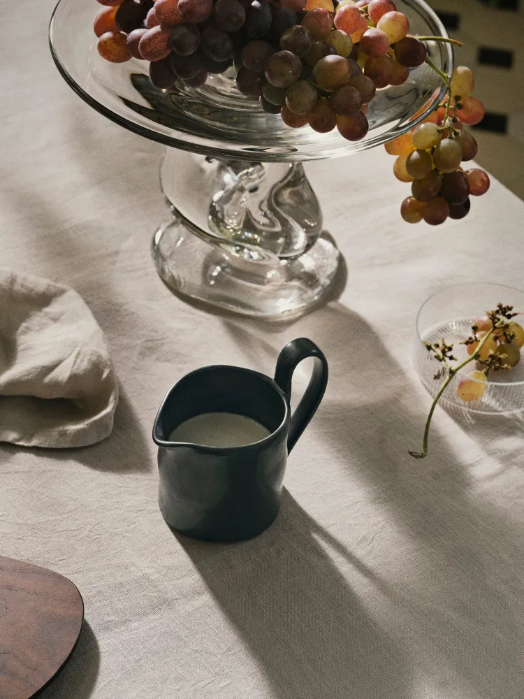 Flow Milk Jar - Black