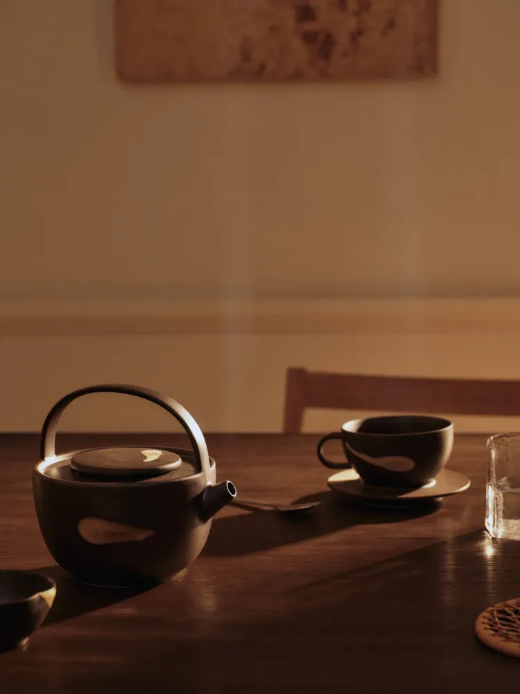 Koyo Cup Saucer - Dark Brown/Buff