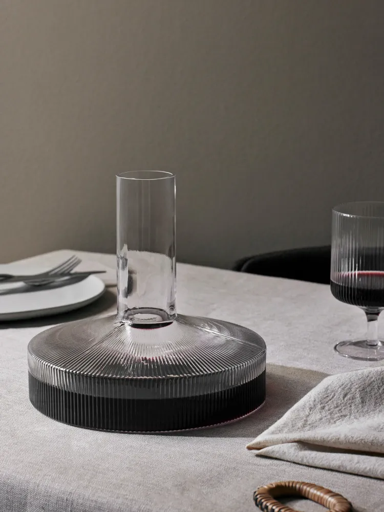 Ripple Wine Carafe - Clear
