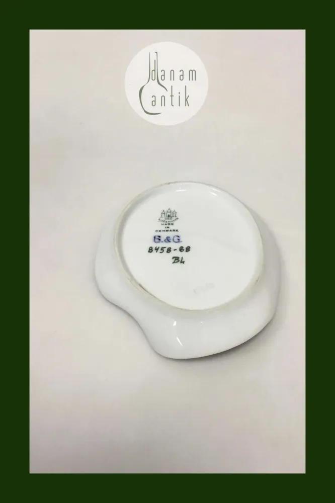 Bing & Grøndahl Art Nouveau lille asiet No 8458-88