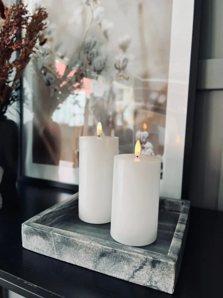 Bakke i marmor sort / grå