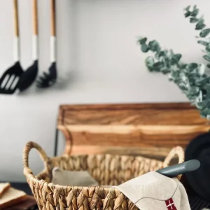 Bakke oval med hank - vandhyacint