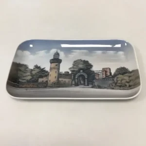 Royal Copenhagen aflang bakke med "Gamle Carlsberg" No 4388