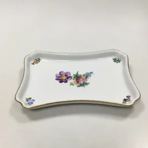 Royal Copenhagen Saksisk Blomst Let Bakke No 1694
