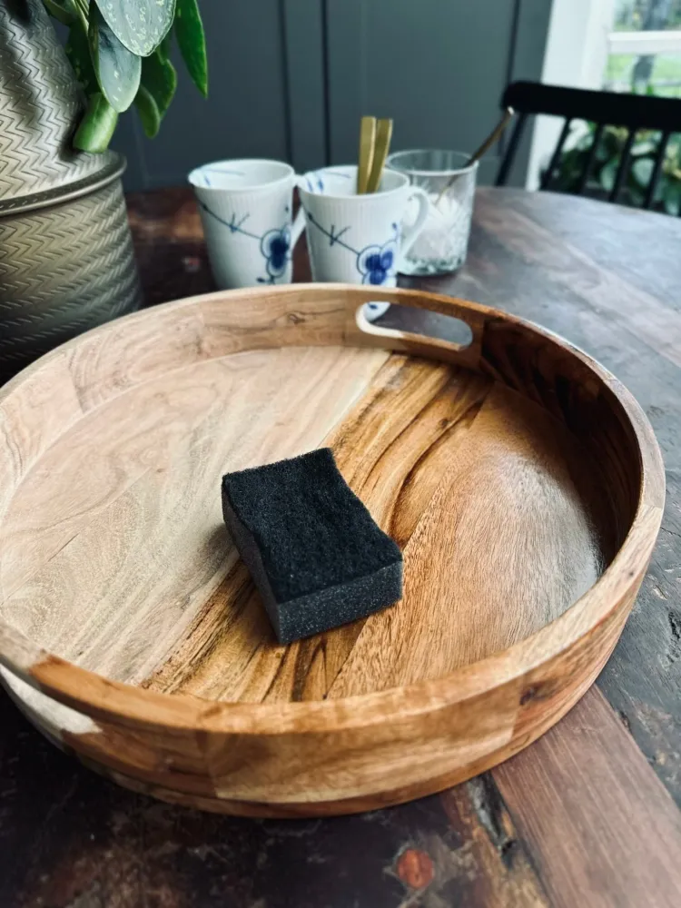 Serveringsbakke I Akacietræ