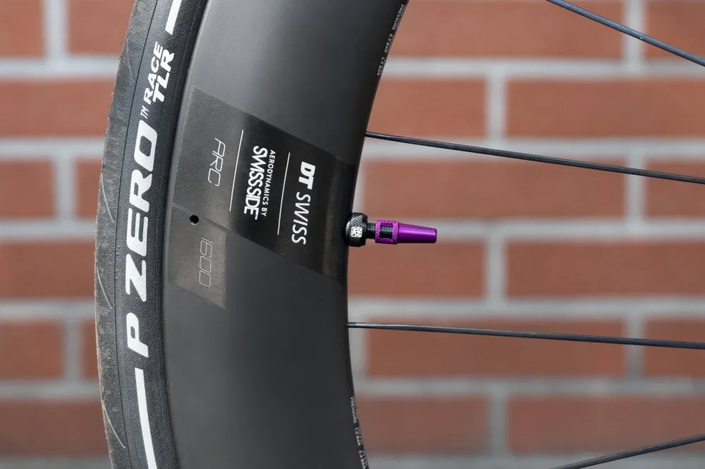 Stackable Design Dynamic Bar Keeper Tubeless Ventilkit 44mm