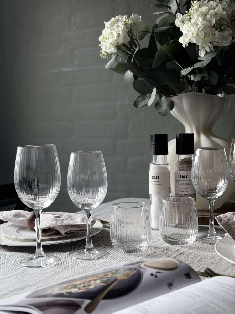 Vandglas Rillet med guld kant - 4 stk.