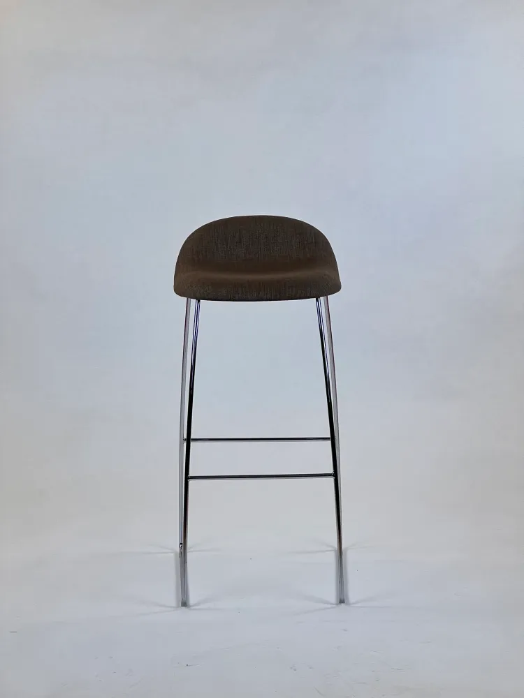 GUBI | 33 Barstol - Sledge Base - Nypolstret