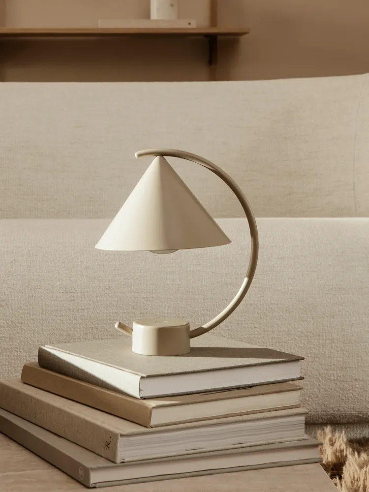 Meridian Lamp - Cashmere Ferm Living - DK