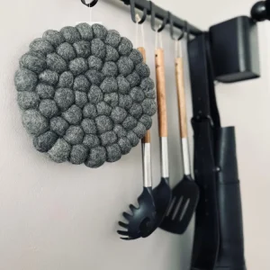Bordskåner DOTS - Grå uld