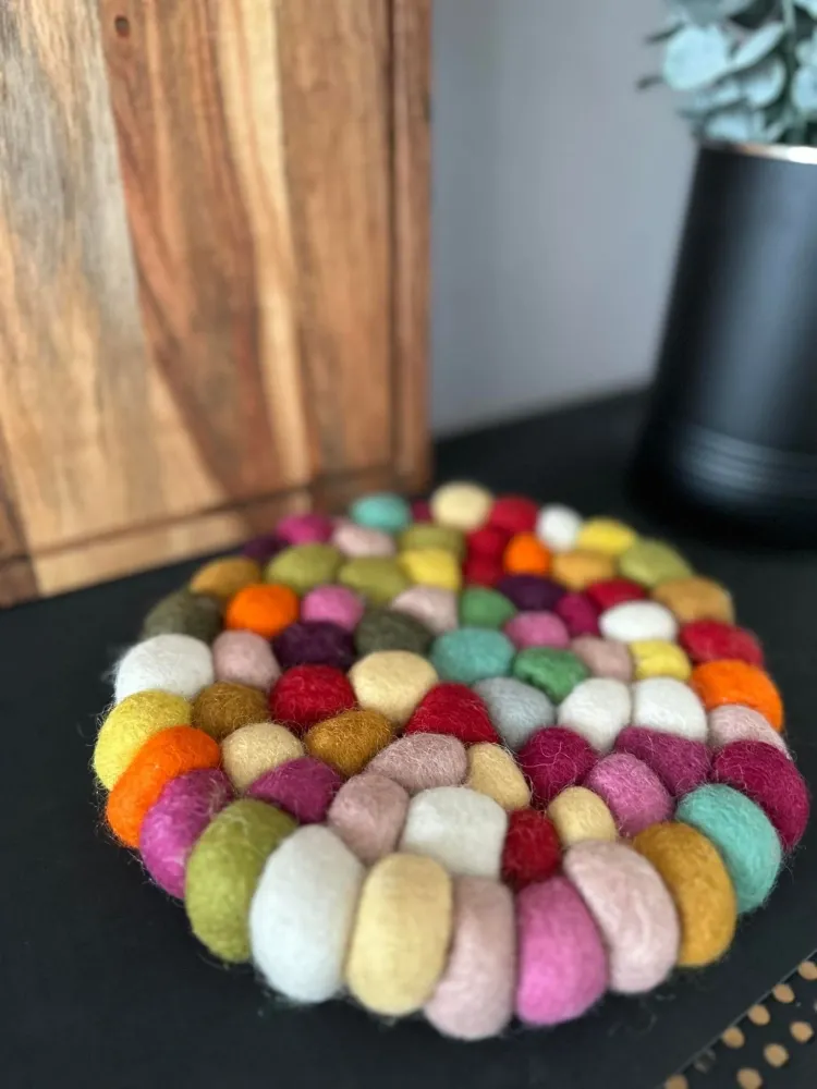 Bordskåner DOTS - Multi uld