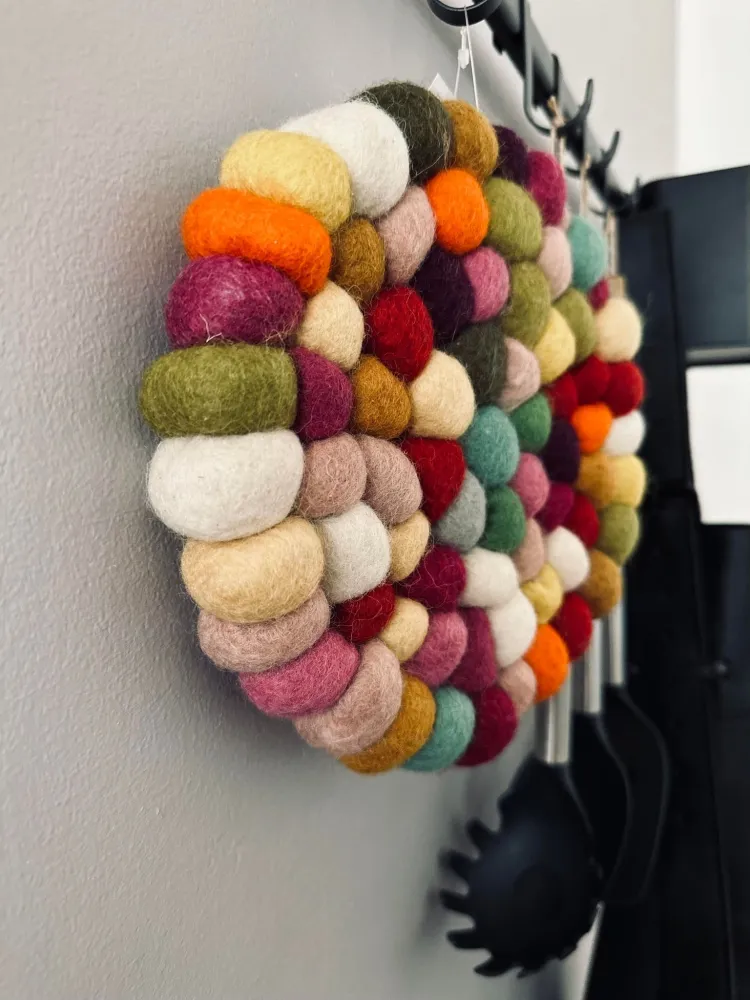 Bordskåner DOTS - Multi uld