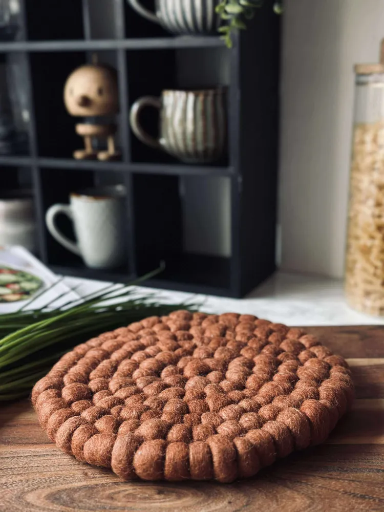 Bordskåner DOTS - Terracotta uld