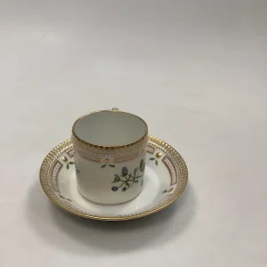 Royal Copenhagen Flora Danica Chokoladekop No 20/3512