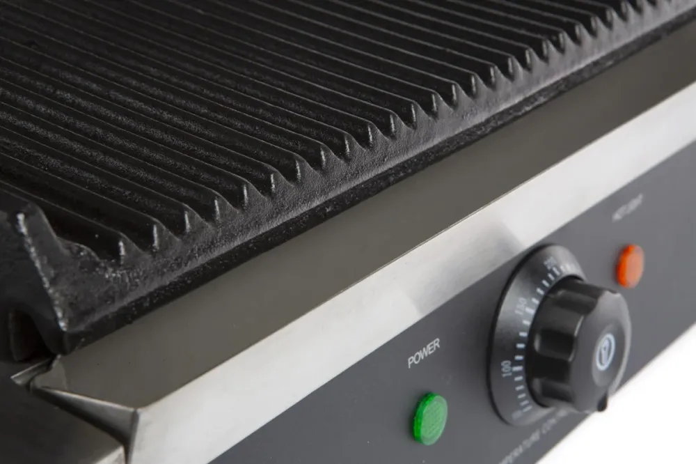 Contact grill panini. Digital Display