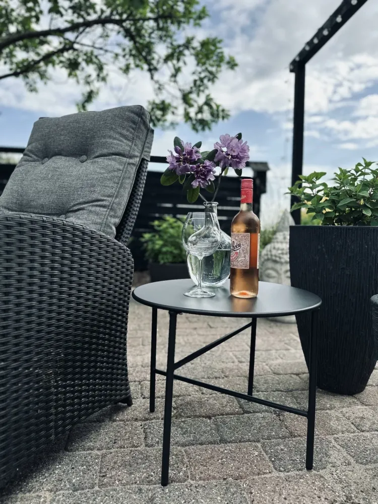 Bord til inde og ude – Mat midnight Dia 50 cm
