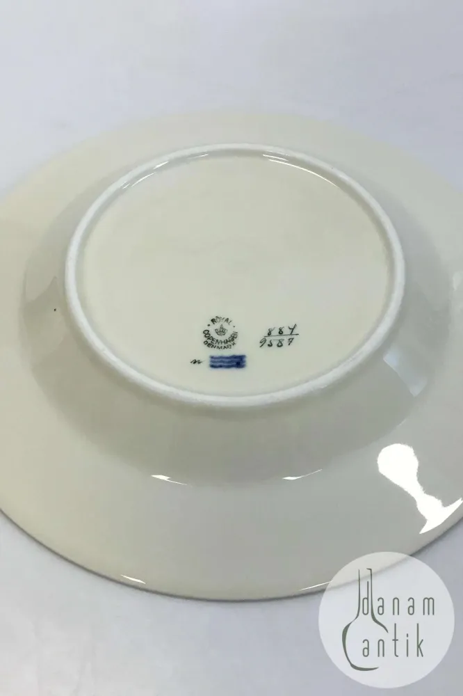 Royal Copenhagen Hjertegræs Dyb Tallerken No 884/9587