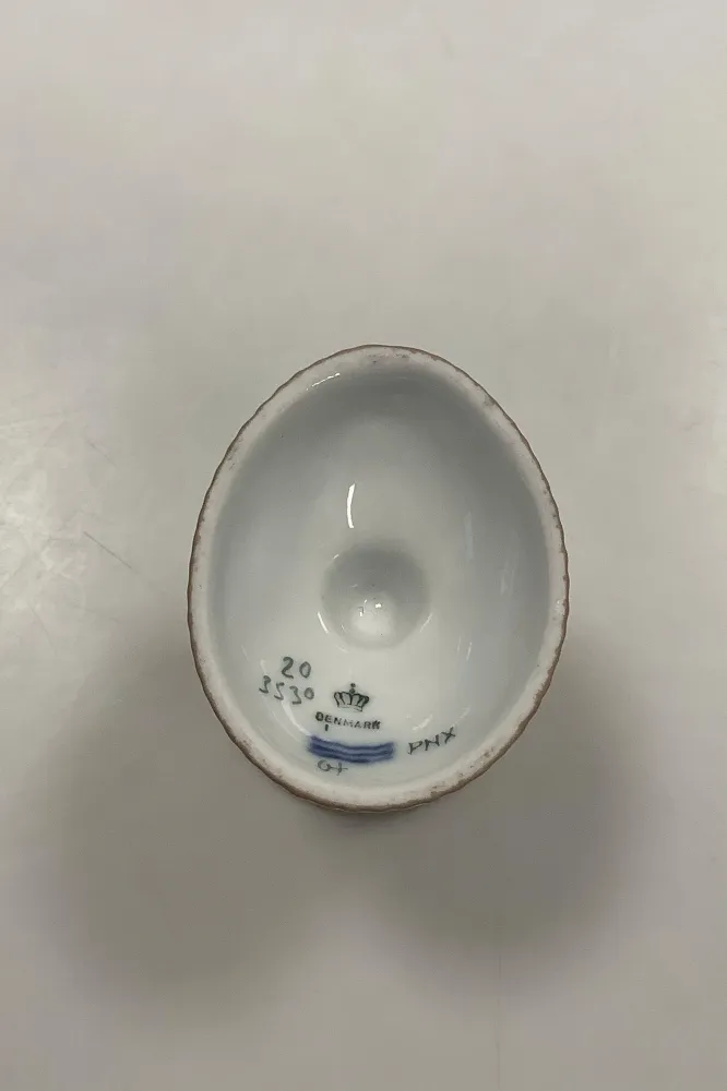 Royal Copenhagen Flora Danica Æggebæger No 20 / 3530 eller nyt nummer 696