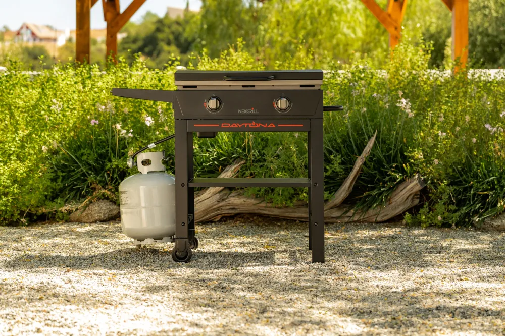Nexgrill | Black Daytona™ 2-Burner Propane Gas Griddle Lid Seniors