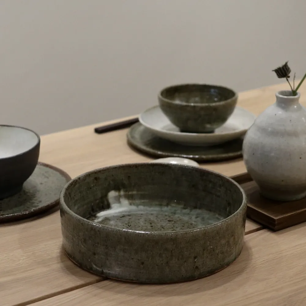 Kōyō fad med grøn glasur