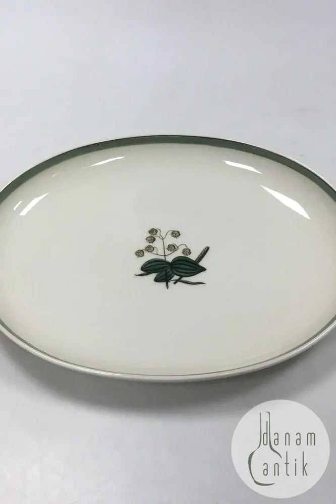 Royal Copenhagen Hjertegræs Fad No 884/9722