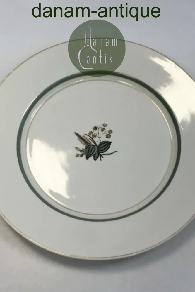 Royal Copenhagen Hjertegræs Rundt Fad No 884/9732