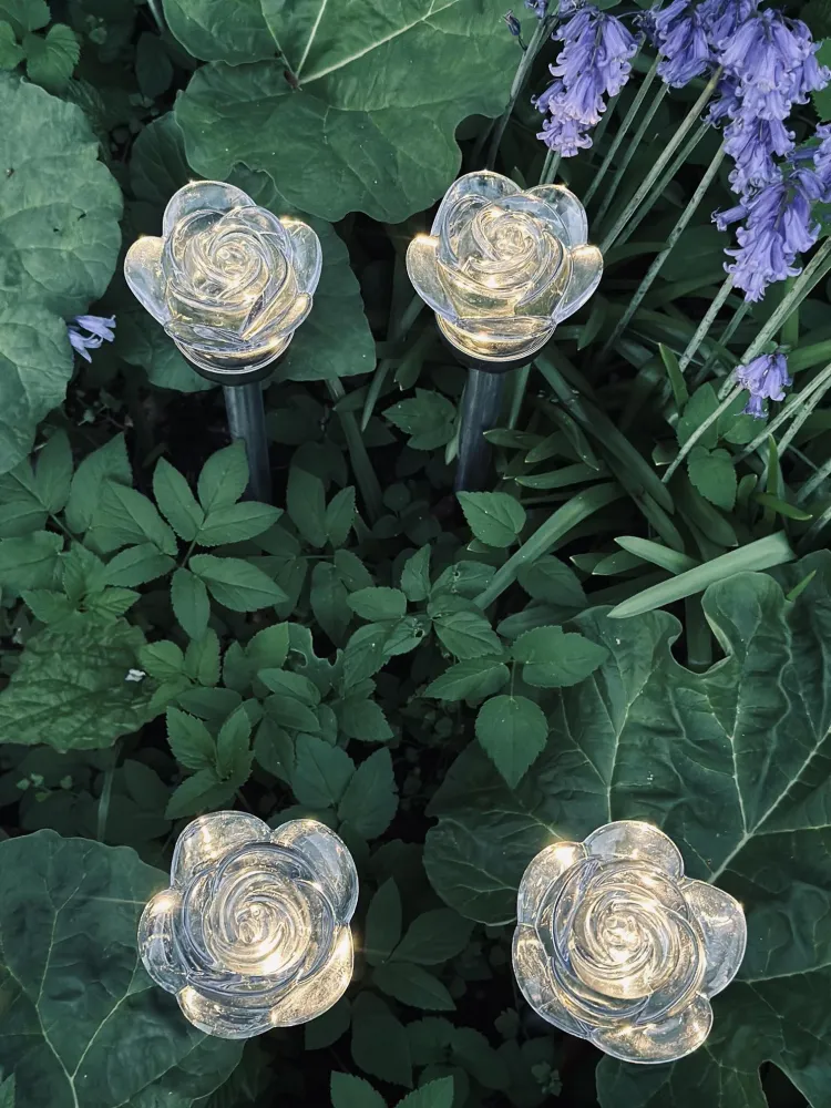 Fakkel med solceller FLOWER – Sæt med 4 stk