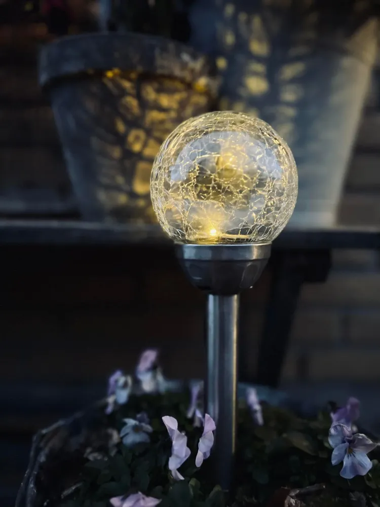 Fakkel med solceller - Glaskugle