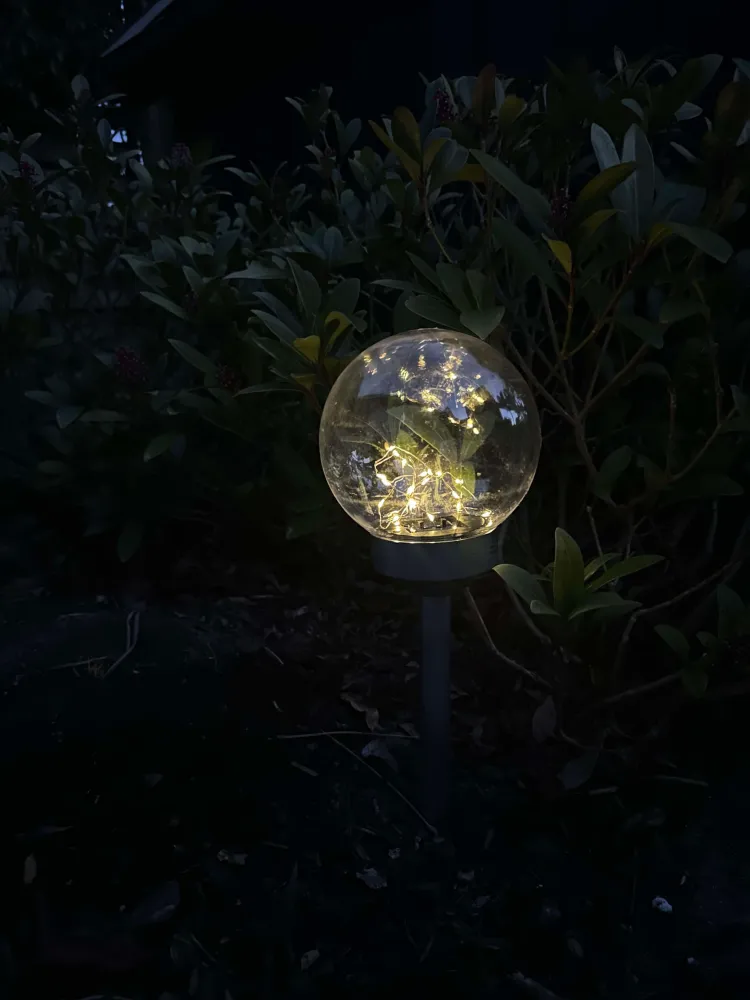Kugle med 20 led lys – Solar