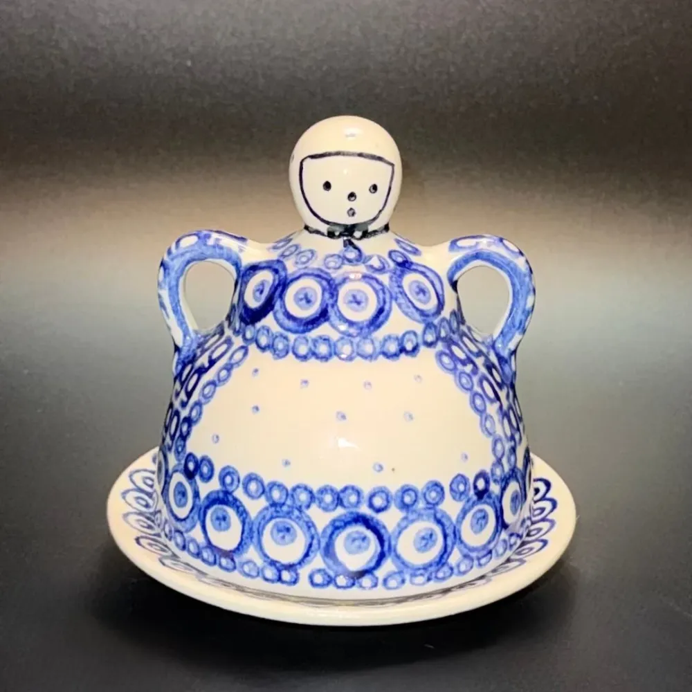 Original Bunzlau figur som mini osteklokke / smørklokke – Belze, ca. 1950–60’erne