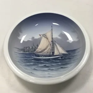 Royal Copenhagen Art Nouveau Flad Skål No 2876/3606