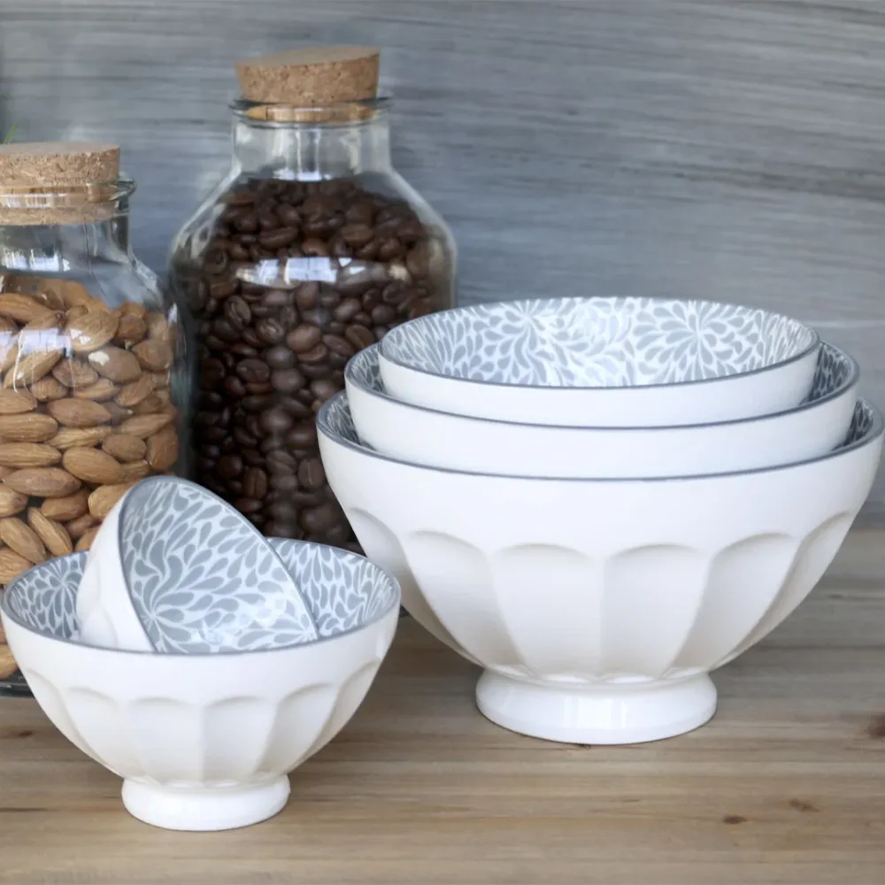 Chic Antique – Arés Latteskåle m. Mønster Sæt á 5 stk. – Fransk Grå Porcelænsskåle