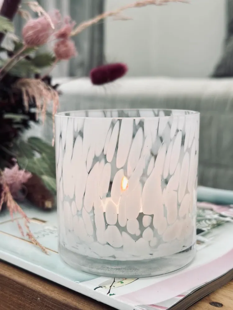 Fyrfadsstage i mundblæstglas White