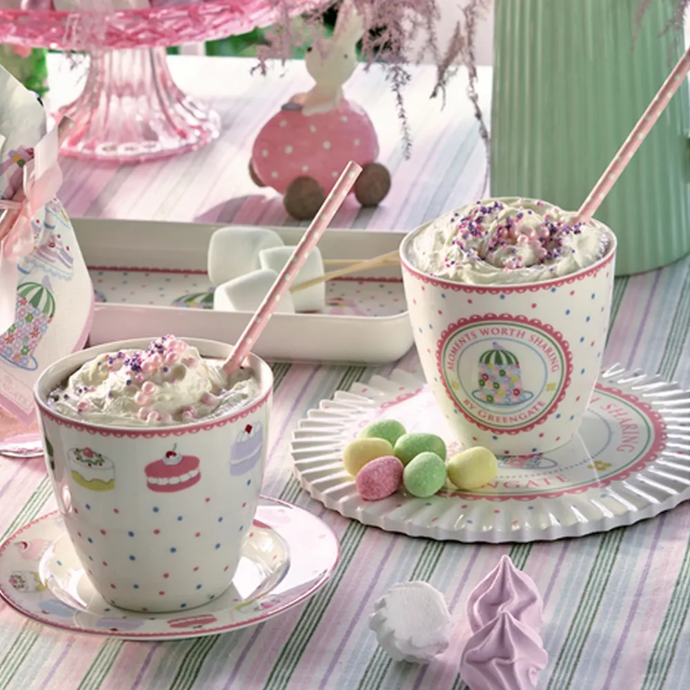 Madelyn Latte Cup · White