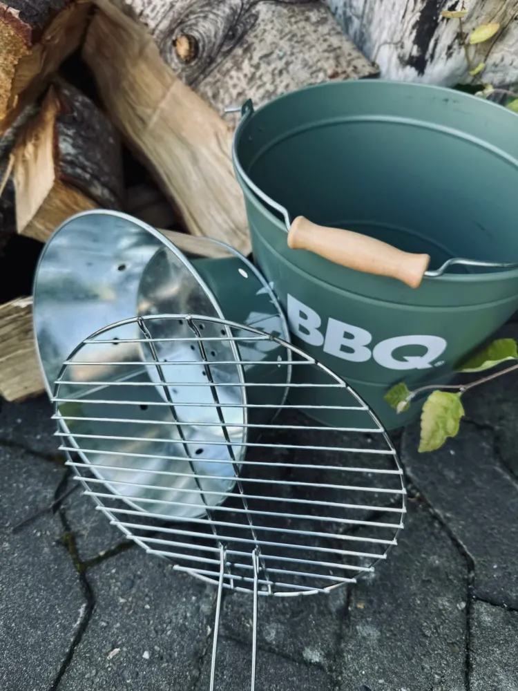 BBQ BUCKET GRILL