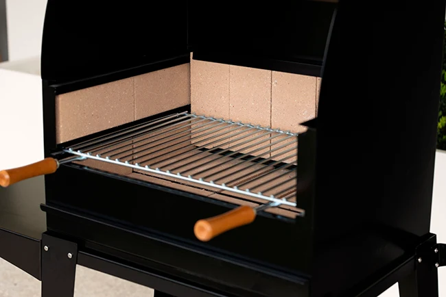 Grill i metal og mursten AC88F