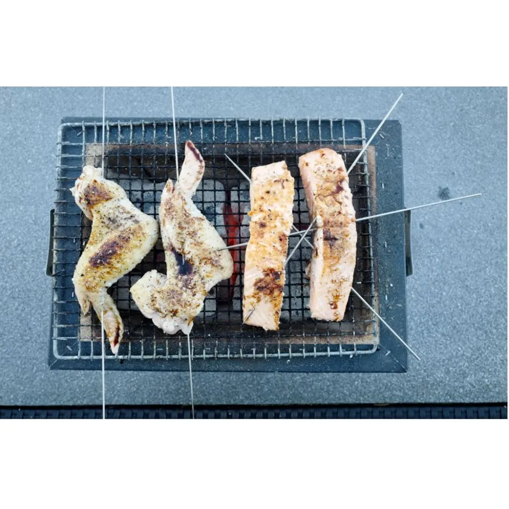 Grillspyd udformet i holdbart japansk metal - 39 cm