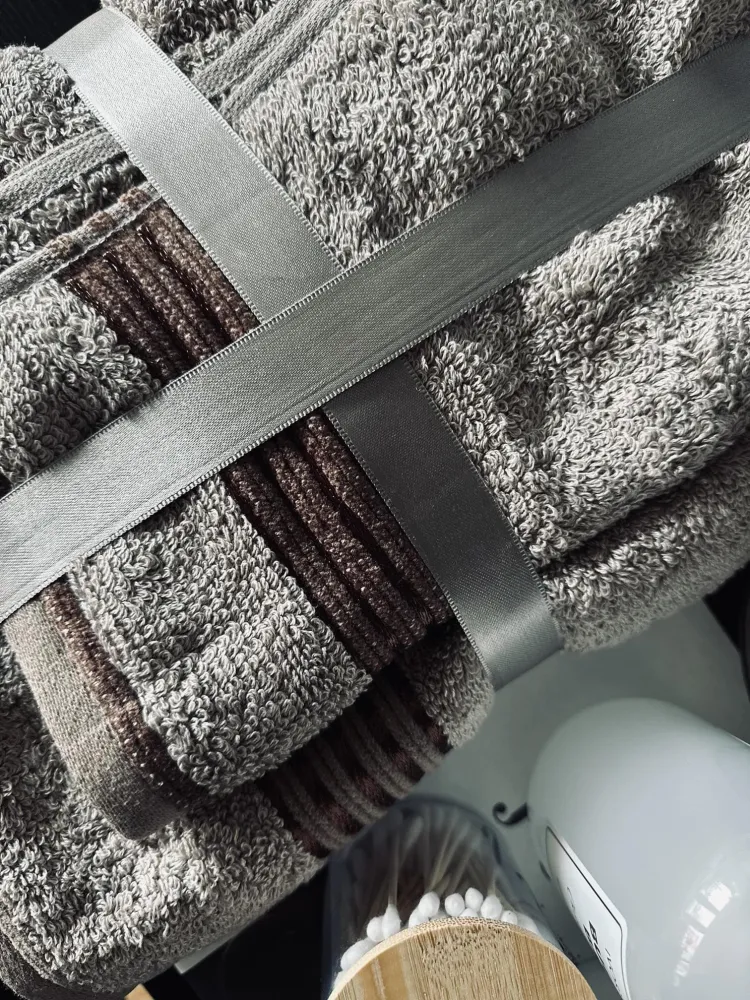 Håndklæde sæt af 3 størrelser Taupe - Øko-tex