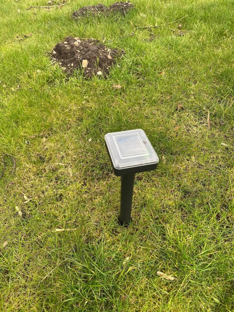 Muldvarpe, rotte mm - afskrækker med solceller