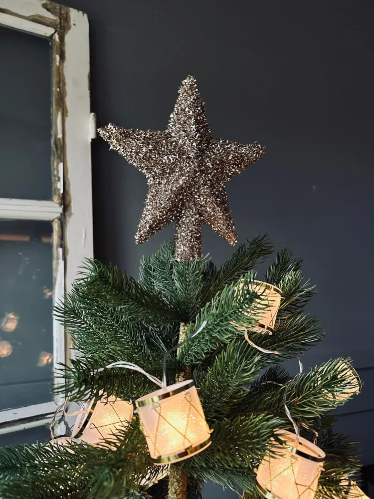 Julestjerne til juletræ 20 cm