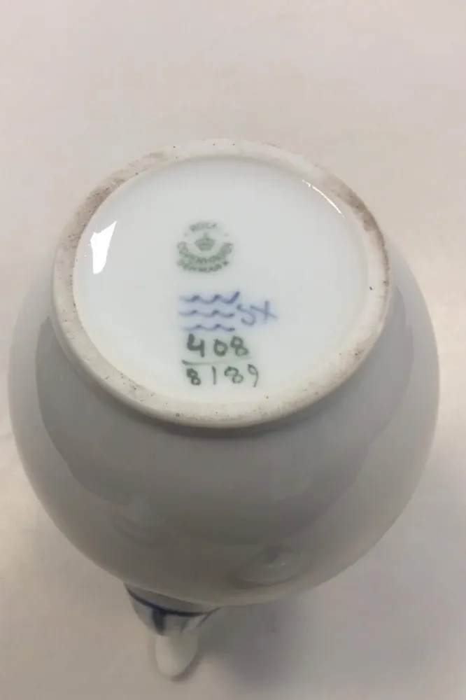 Royal Copenhagen Rosenknop Kaffekande No 8189
