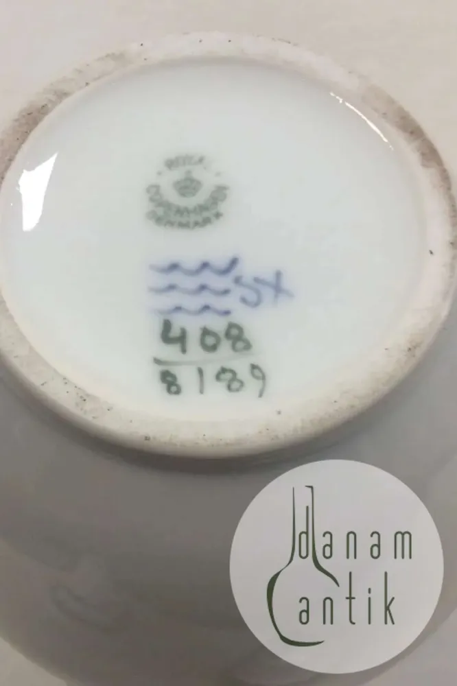 Royal Copenhagen Rosenknop Kaffekande No 8189