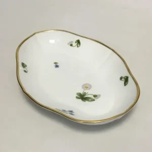 Royal Copenhagen Bellis og Følfod Ovalt kagefad