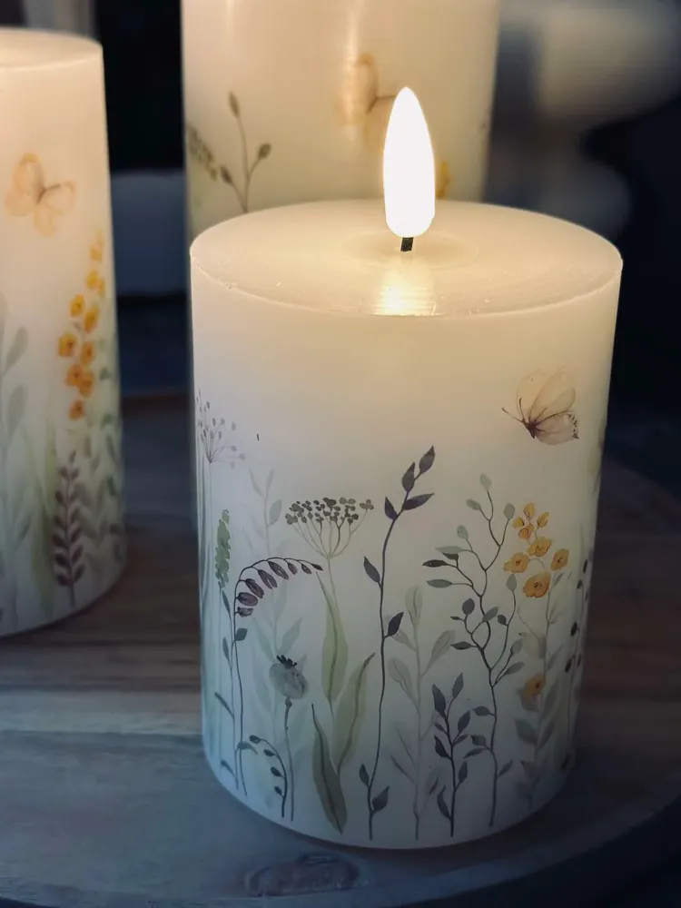 LED WILD FLORA – Sæt med 3 stk og fjernbetjening